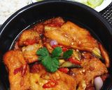 A picture of step 2 of Vietnamese Braised Salmon (Cá Hồi Kho Tộ).