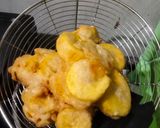 Foto langkah ke 2 dari resep Pisang Goreng Madu Wijen.