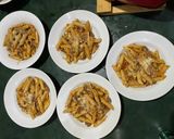 Foto langkah ke 8 dari resep Penne with Beef and Mushroom Bolognese Sauce.