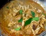 รูปขั้นตอนการทำที่ 7 ของ แกงกะทิไก่หน่อไม้สดต้ม
