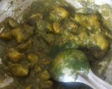 A picture of step 4 of Spinach-Potato Curry.