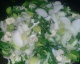 Foto del paso 1 de la receta: Spaghetti con salsa de repollitos de Bruselas