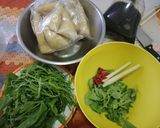 รูปขั้นตอนการทำที่ 1 ของ แกงหน่อไม้ใบย่านาง