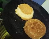 A picture of step 2 of Aloo tikki Burgur.