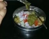 A picture of step 3 of Matar chaat.