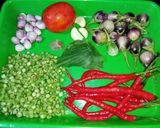 Foto langkah ke 1 dari resep Sambal Beberuk Terong Khas Lombok.