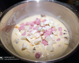 Foto del paso 5 de la receta: Quiche de Salchichas y Tres Quesos en Olla Programable