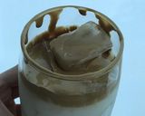 Foto del paso 1 de la receta: Dalgona coffee fit