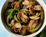 A picture of step 3 of Mushroom pepper fry.
