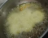 ચોખા ની ચકરી (Rice flour chakri Recipe In Gujarati) રેસીપી સ્ટેપ3ફોટો