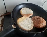A picture of step 4 of Vegetable burger.