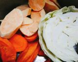 Hình bước làm 1 của món Rau củ luộc chấm kho quẹt