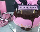 Foto del paso 10 de la receta: Torta con fondant de BLACKPINK