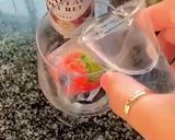 A picture of step 2 of Chateau Sparkling Gin Cocktail.