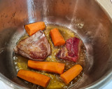 Foto del paso 2 de la receta: Caldo de costilla con jamón y verduras