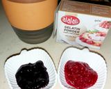A picture of step 9 of Double berry cheesecake (raspberry+blueberry).