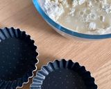 Une image de l'étape 1 de Petites tartelettes aux pommes caramélisées à la pâte sucrée croquante.
