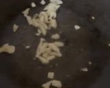 Gambar langkah 2 resipi Nasi Goreng Bunga Kobis.