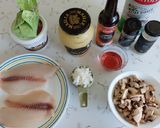 A picture of step 1 of Fish Fillet with Creamy Mushroom Sauce.