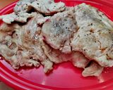 Savanyú káposztás, kolbászos tarja recept fázis 2 fotója