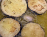 Foto del paso 10 de la receta: Olleta de bacalao con ajos y berenjena frita