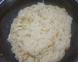 A picture of step 2 of Noodles Spring Roll.