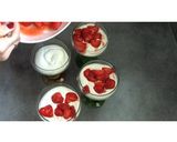 Une image de l'étape 6 de Verrines de fraises mousse fromage blanc.