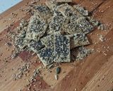 Foto del passaggio 4 della ricetta Stuzzichini di frolla salata con semi, ricetta del riciclo 🌷