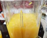 A picture of step 4 of My Mango & Mandarin Juice 😘 #2Flavours.