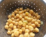 સ્ટ્રીટ ફુડ અમરીતસરી છોલે ભટુરે (chole bhture recipe in Gujarati) રેસીપી સ્ટેપ1ફોટો