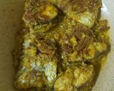 A picture of step 2 of Poha Fish Fry.