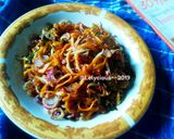 Foto langkah ke 4 dari resep Oseng Mie Taoge.