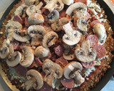 Foto del paso 7 de la receta: Pizza 🍕 baja en grasa (para el antojo) Masa de coliflor y avena