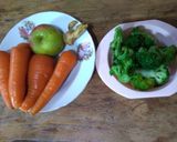 Foto langkah ke 1 dari resep Jus Brokoli Wortel Apel Jahe.