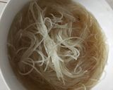 Hình bước làm 1 của món Miến xào thịt