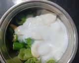 A picture of step 1 of Spring onion Sabji.