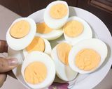 Hình bước làm 3 của món Bánh bao nhân thịt trứng