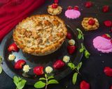 A picture of step 15 of Apple pie with strawberry cream.