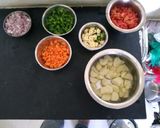 A picture of step 1 of Masala Bhaji Pulao.