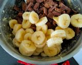 Une image de l'étape 4 de Cake banane chocolat caramel 😍.