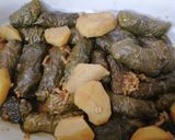صورة لخطوة 3 من وصفة ورق عنب حامض ولذيذ جداً على طريقتي 😋😋😋