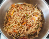 வெஜ் நூடுல்ஸ் +கோபி மஞ்சூரியன் ரெசிபி ஸ்டேப் 7 புகைப்படம்