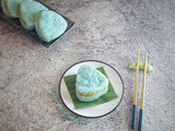 Lemper Telang (Onigiri) isi Ayam