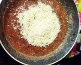 A picture of step 3 of Walnut Anjeer Fruit Halwa.