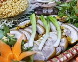 Hình bước làm 1 của món Lợn Mán Mẹt