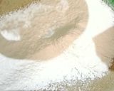 Foto langkah ke 2 dari resep Bolu Kukus Gula Jawa.