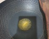 Foto langkah ke 1 dari resep Sosis Telur Asam Manis.