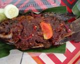 A picture of step 18 of Grilled Whole Fish with Tamarind, Sweet Soy Sauce and Bento Rice.