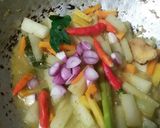 Foto langkah ke 2 dari resep Acar kuning.