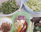 Foto langkah ke 1 dari resep Gulai Buncis Labu Siam (12).